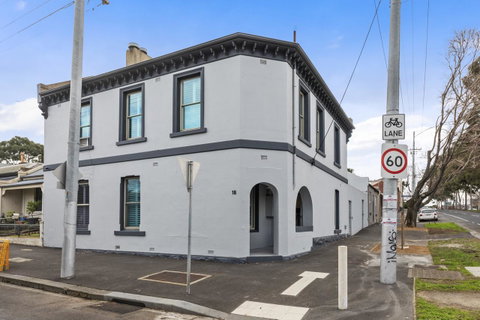 Work Sleep Live Melbourne - Kempsey Accommodation 17