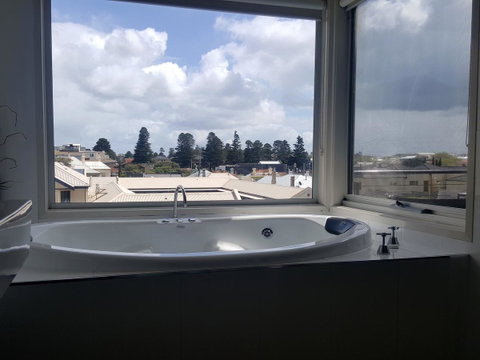 104 On Merri Apartments - Kempsey Accommodation 22