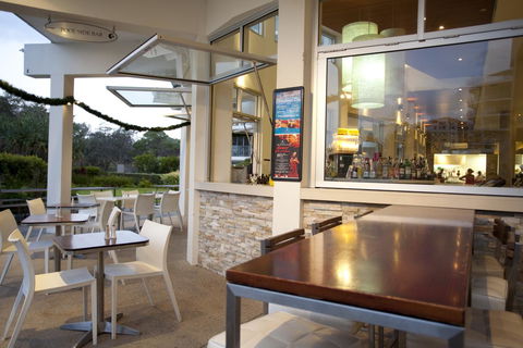 Ramada By Wyndham Marcoola Beach - Kempsey Accommodation 24