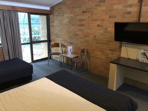 Bribie Island Hotel - Kempsey Accommodation 20