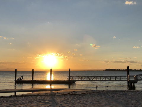 Bribie Island Hotel - Kempsey Accommodation 0