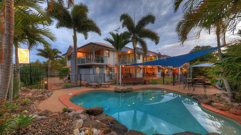 Dolphin Waters - Kempsey Accommodation 17