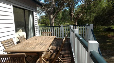 Lake Weyba Noosa Lodge & Kangaroos - Kempsey Accommodation 21