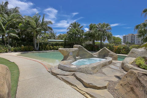 The Mirage Resort Alexandra Headland - Kempsey Accommodation 8