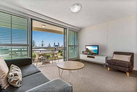 Mantra Mooloolaba Beach - Kempsey Accommodation 7