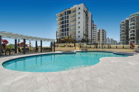 Mantra Mooloolaba Beach - Kempsey Accommodation 0