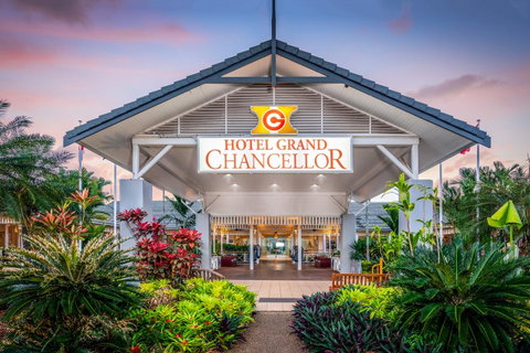 Hotel Grand Chancellor Palm Cove - Kempsey Accommodation 1