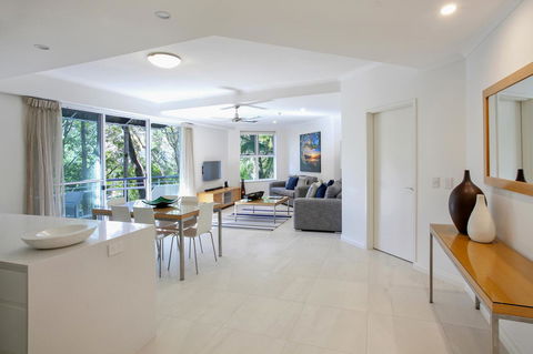 Emerald Noosa - Kempsey Accommodation 23