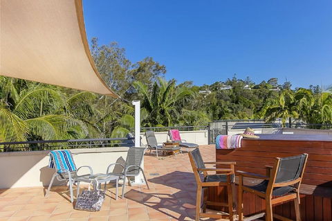 Emerald Noosa - Kempsey Accommodation 18