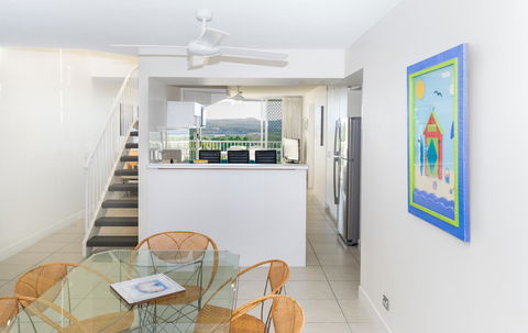 Noosa Hill Resort - Kempsey Accommodation 16