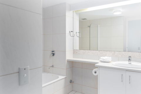 Noosa Hill Resort - Kempsey Accommodation 30