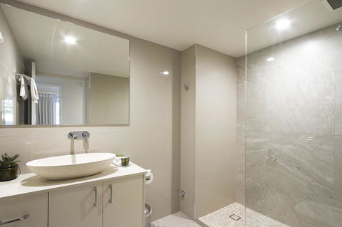 Noosa Hill Resort - Kempsey Accommodation 5