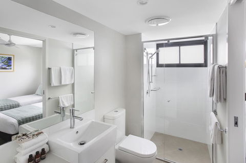 Direct Collective - Sea Breeze Mooloolaba - Kempsey Accommodation 21