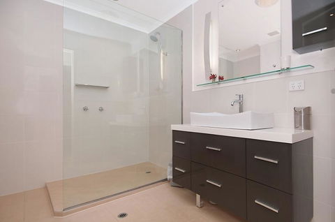 Myuna Holiday Apartments - Kempsey Accommodation 20