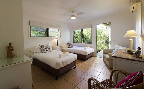 The Retreat Beach Houses - Kempsey Accommodation 10