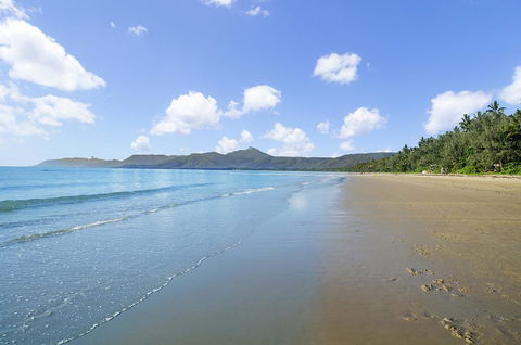 By The Sea Port Douglas - Kempsey Accommodation 27