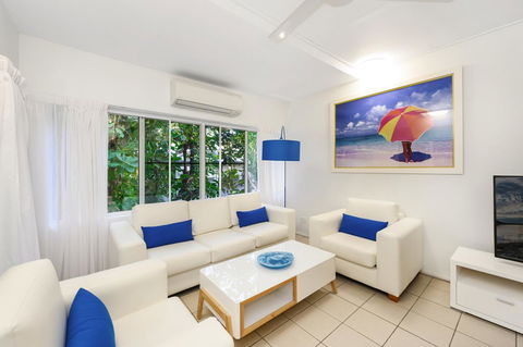 By The Sea Port Douglas - Kempsey Accommodation 0