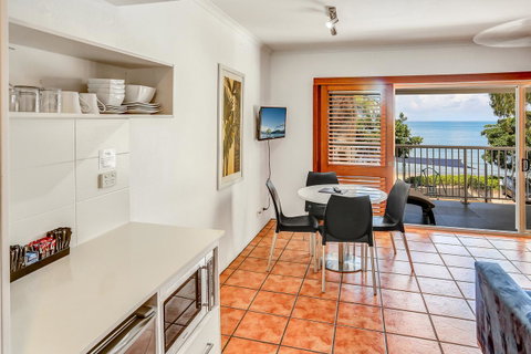 Paradise On The Beach Resort - Kempsey Accommodation 13