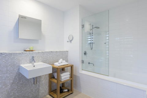 RACV Noosa Resort - Kempsey Accommodation 8