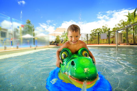 RACV Noosa Resort - Kempsey Accommodation 10