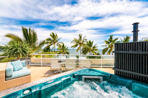 Netanya Noosa Beachfront Resort - Kempsey Accommodation 23