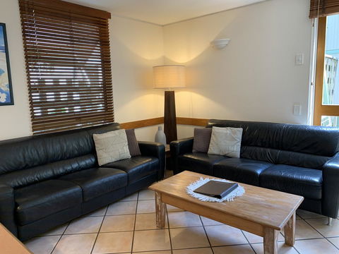 The Hastings Beach Houses - Kempsey Accommodation 2