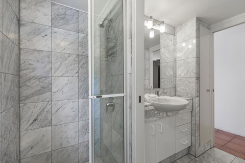 The Cove Noosa - Kempsey Accommodation 1