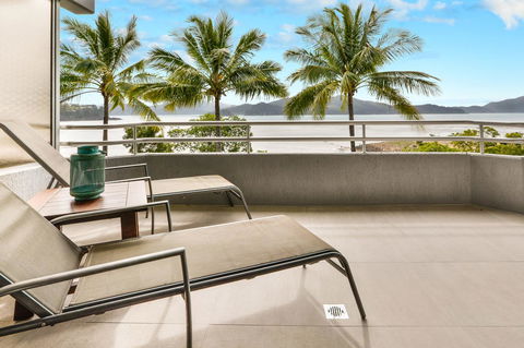 Frangipani 104 - Hamilton Island - Kempsey Accommodation 9
