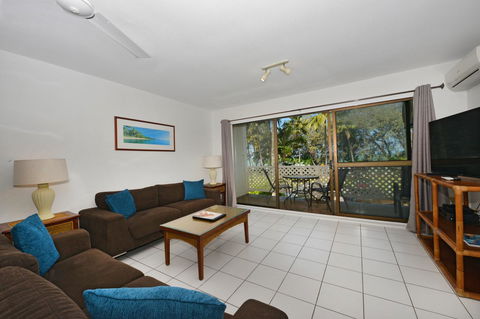 Seascape Holidays At Beachfront Terraces - Kempsey Accommodation 4