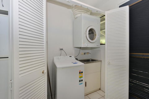 Seascape Holidays At Beachfront Terraces - Kempsey Accommodation 16