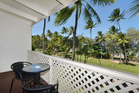 Seascape Holidays At Beachfront Terraces - Kempsey Accommodation 25