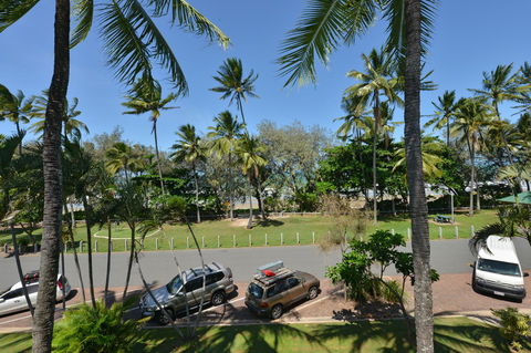 Seascape Holidays At Beachfront Terraces - Kempsey Accommodation 28