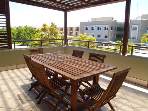 Bella Casa Noosa - Kempsey Accommodation 2