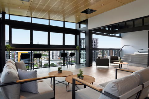 Brisbane One Apartments By CLLIX - Kempsey Accommodation 5