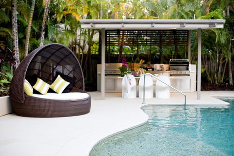 Noosa Tropicana - Kempsey Accommodation 0