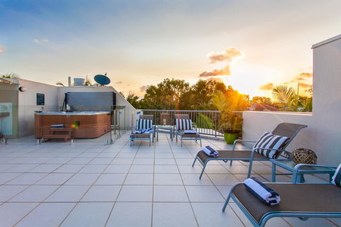Noosa Tropicana - Kempsey Accommodation 19