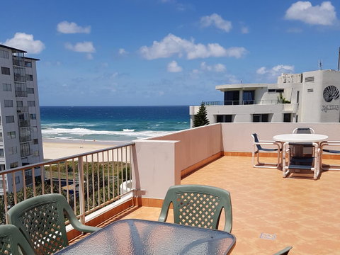 Surfers Chalet - Kempsey Accommodation 37