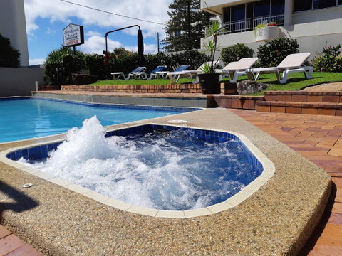 Surfers Chalet - Kempsey Accommodation 2