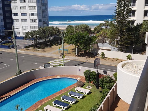 Surfers Chalet - Kempsey Accommodation 14