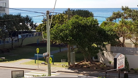 Surfers Chalet - Kempsey Accommodation 20