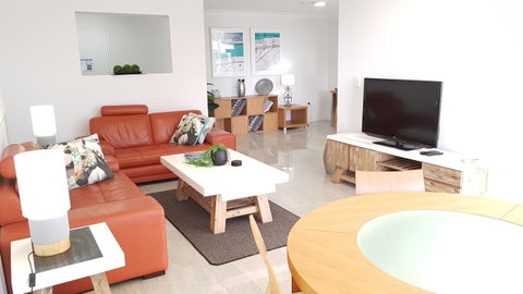 Surfers Chalet - Kempsey Accommodation 16