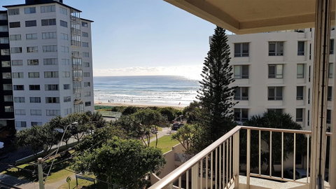 Surfers Chalet - Kempsey Accommodation 15
