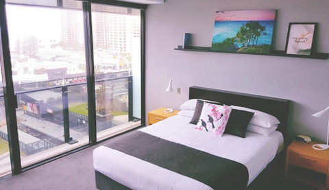 Circle Luxury Holidays - Kempsey Accommodation 23