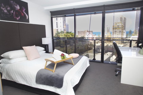 Circle Luxury Holidays - Kempsey Accommodation 9