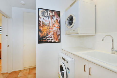 [ ANDY'S BEACH HOUSE ] - Kempsey Accommodation 30