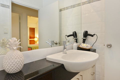 [ ANDY'S BEACH HOUSE ] - Kempsey Accommodation 28