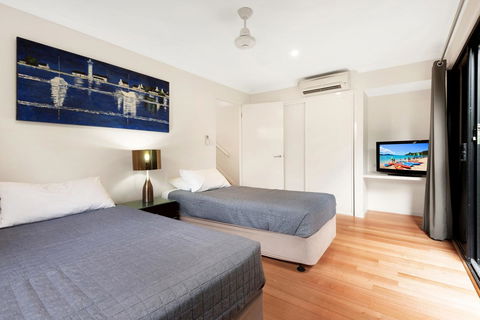 Shorelines - Kempsey Accommodation 7