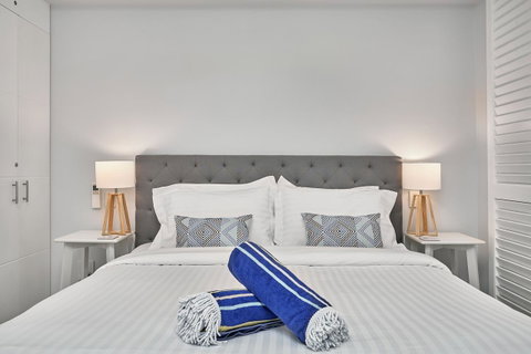 Palm Cove Paradise - Couples Spa Beach Getaway - Kempsey Accommodation 6