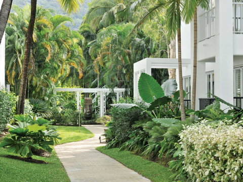 Palm Cove Paradise - Couples Spa Beach Getaway - Kempsey Accommodation 19