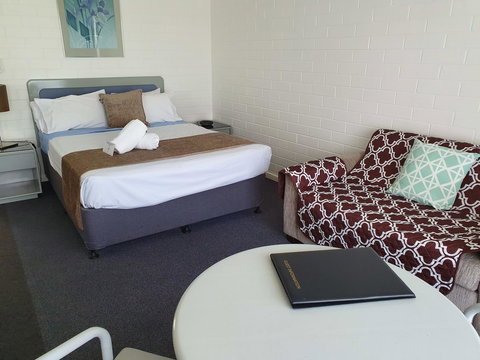 Dalby Manor Motor Inn - Kempsey Accommodation 9